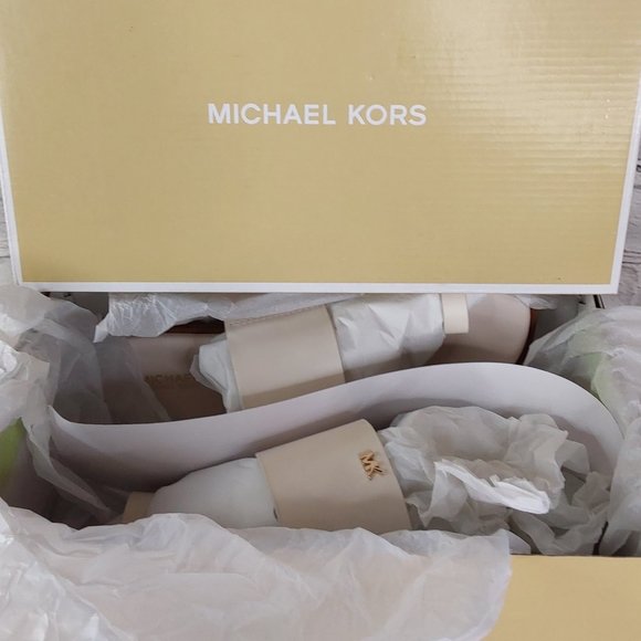 MICHAEL KORS 'AUGUST' LEATHER TOE-RING SLIP-ON SLIDE SANDALS IVORY TUSK 8 - Picture 16 of 16